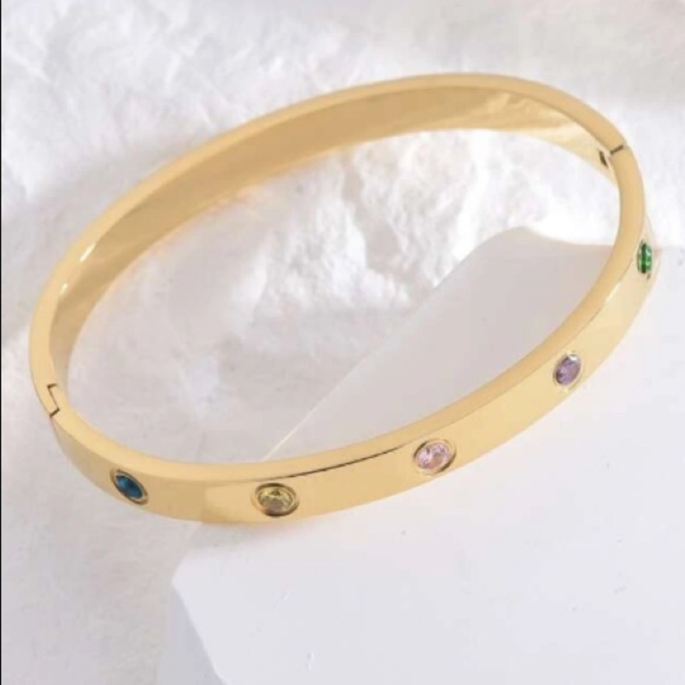 💕Gorgeous New Multi-colored Rhinestone Bangle - Picture 3 of 4